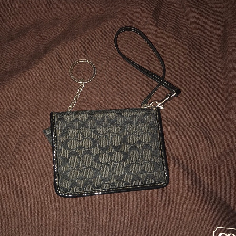 Coach card carrier